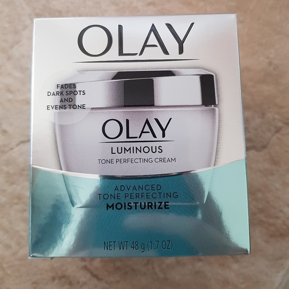 Other - Olay Luminous Tone Perfecting Cream